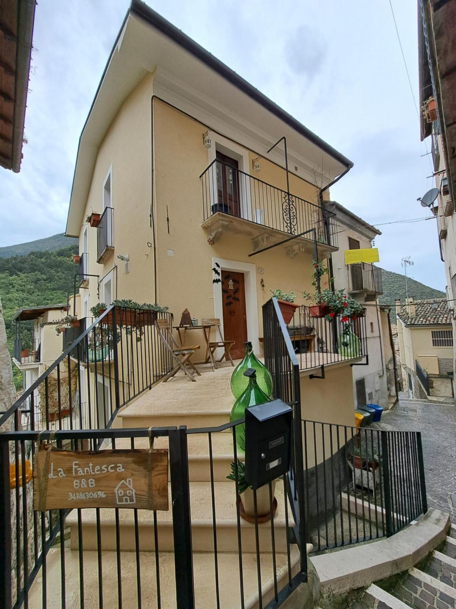 La Fantesca Apartment Pettorano sul Gizio Екстериор снимка